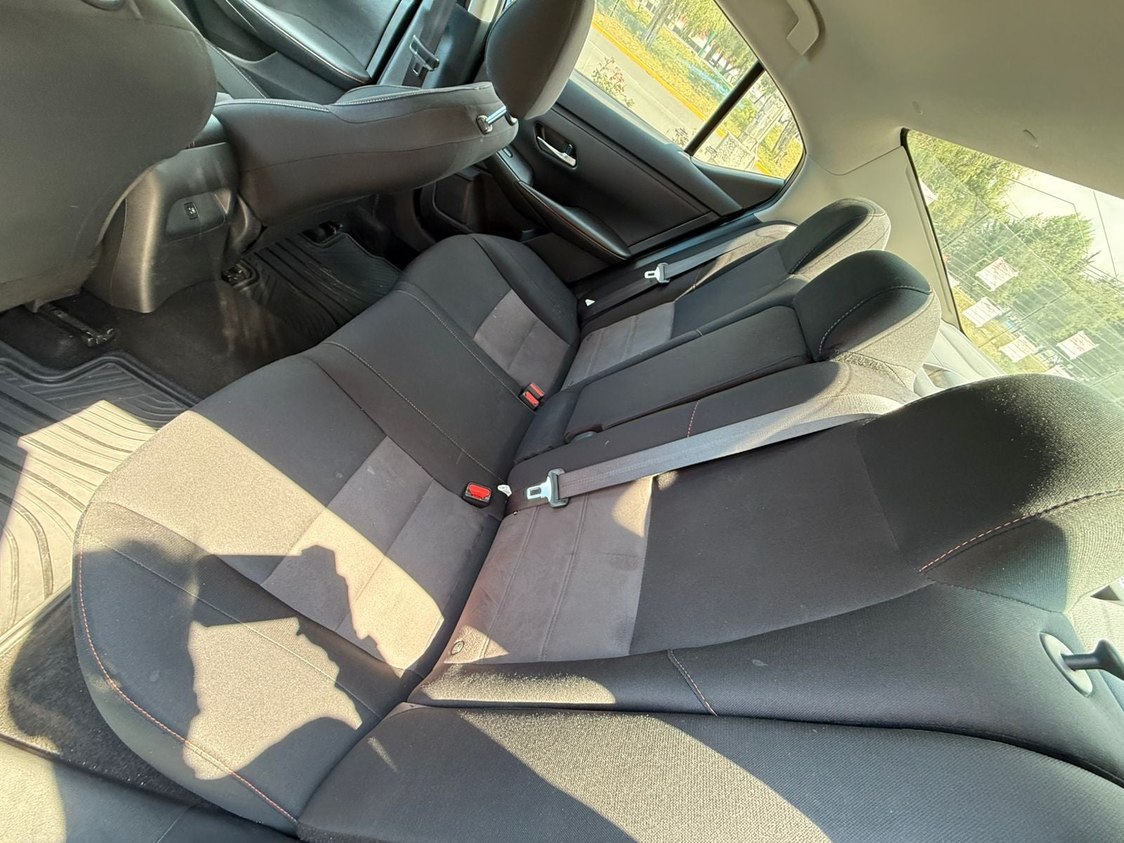 2024 Nissan Sentra 2.0 SR Bi-Tono At