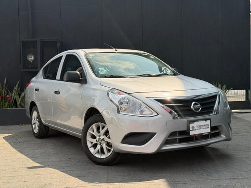 2021 Nissan V-Drive 1.6 A/C  Mt