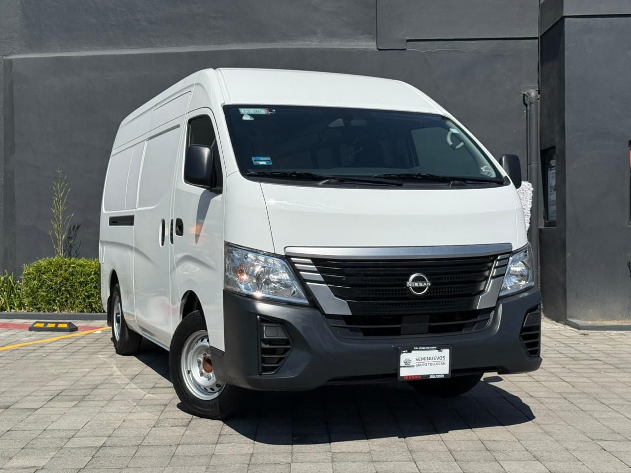 2024 Nissan Urvan 2.5 Panel Amplia AA Mt
