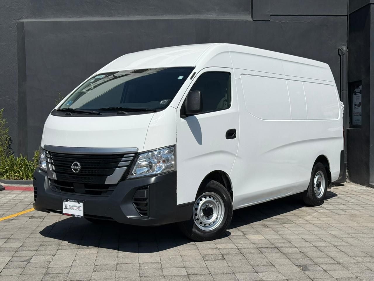 2024 Nissan Urvan 2.5 Panel Amplia AA Mt
