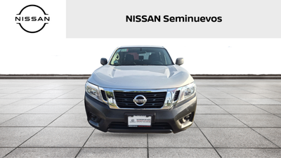 2020 Nissan NP300 Doble Cabina 2.5 SE Paq Seguridad Mt