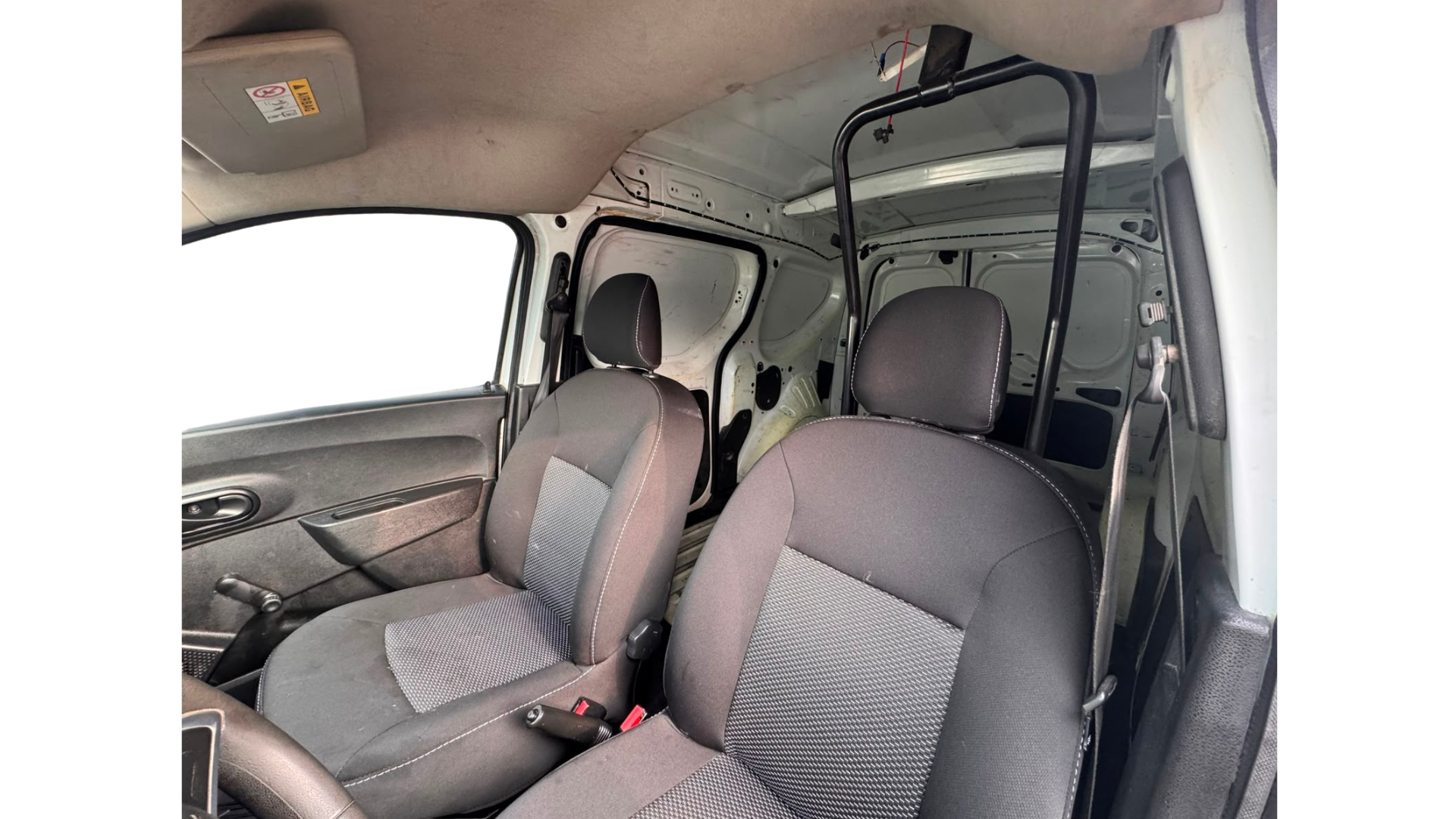 2023 Renault Kangoo 1.6 Intense Mt