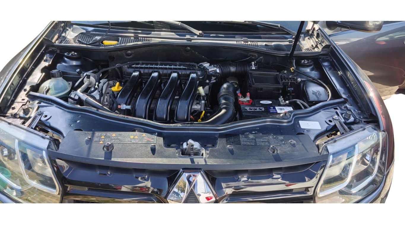 2017 Renault Duster 2.0 Dynamic Media Nav Mt