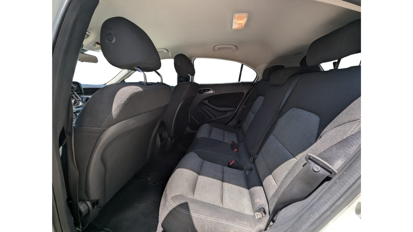 2015 Mercedes-Benz Clase A 1.6 Cgi 180 At