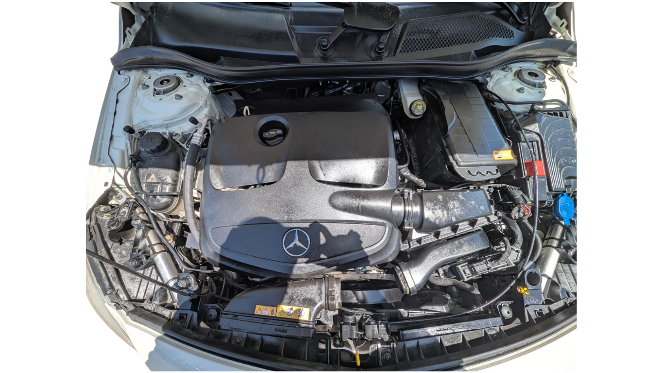 2015 Mercedes-Benz Clase A 1.6 Cgi 180 At